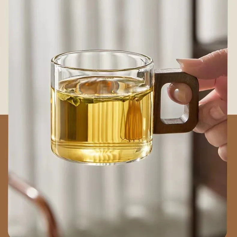 Heat-resistant Glass Tea Cup With Walnut Handle
