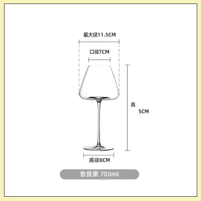 Simple light luxury transparent burgundy red wine glass