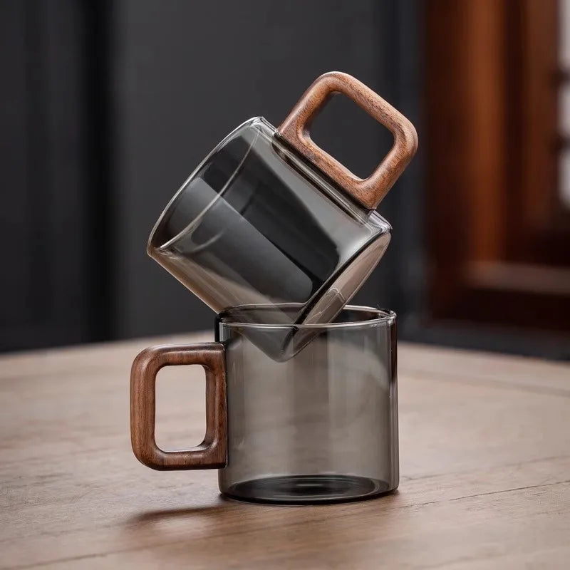 Heat-resistant Glass Tea Cup With Walnut Handle